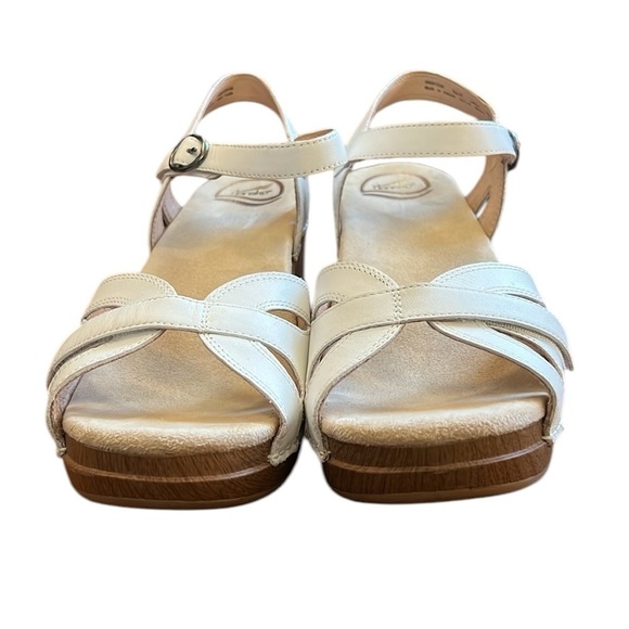 Dansko Season White Leather Adjustable Buckle Platform Sandals US 10.5-11/EU 41 - Picture 5 of 16